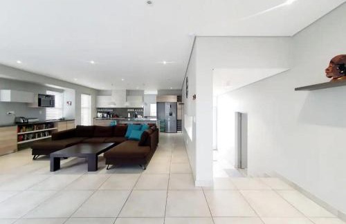 George House | Knights Retreat on Kingswood Golf Estate