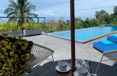 Hua Thanon Villa | Ko Samui Seaview pool villa Philippa with car