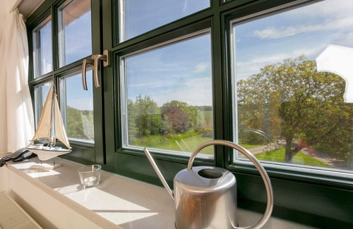 Rugen Island Apartment | Koje - Gutshaus Ketelshagen - Romantisch, Ruhige Lage