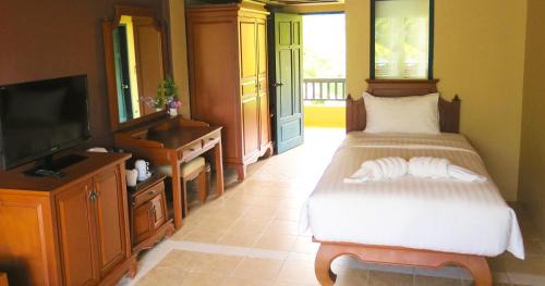 Khuekkhak Resort | Kokotel Khao Lak Lighthouse