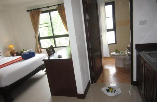 Khuekkhak Hotel | Kokotel Khao Lak Seascape