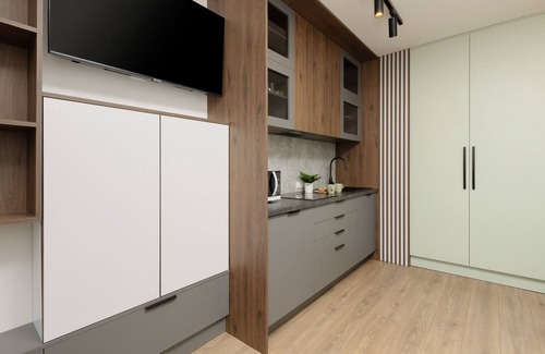 Ursus Apartment | Kolorowa Studio Apartment by Renters
