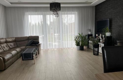 Janowiec Villa | Komfortowy domek na wsi