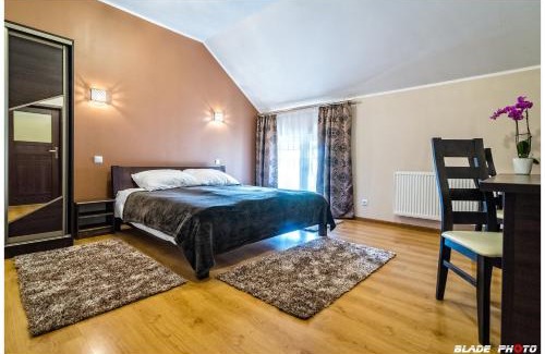 Warka Bed & Breakfast | Kompleks Noclegowy Warka
