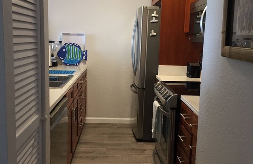 Historic Kailua Village Condo | Kona Reef F14 Oceanfront Luxury, Full AC, King