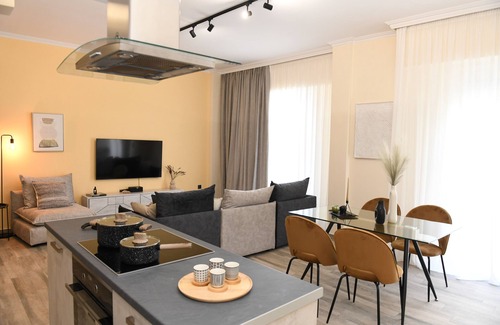 Ampelokipoi Apartment | Konstantina Apartment, fully renovated, comfortable apartment near to metro