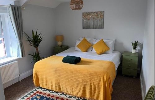Brecon House | Kookaburra Cottage