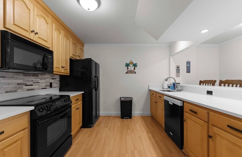 Lake Norman of Catawba Cottage | Kool Breeze by Avantstay Boat Ramp + Hot Tub