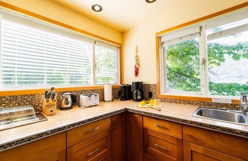 Nelson Condo | Kootenay, Lakeside Retreat, Main Floor and Walkout