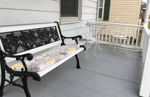 Hermann House | Kork Haus - Whole house rental in Downtown Hermann