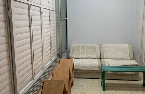 Netanya Apartment | Kosher Apartment just a short walk to Sironit Beach.
