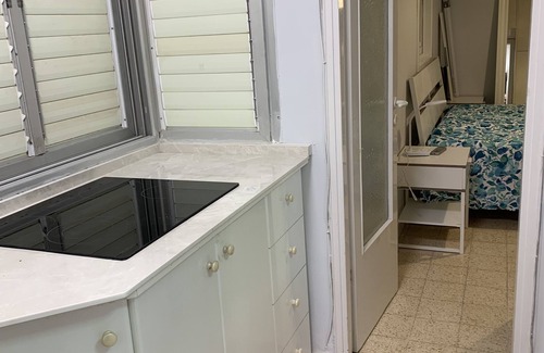 Netanya Apartment | Kosher Apartment just a short walk to Sironit Beach.