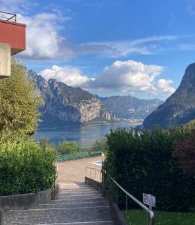 Valbrona Apartment | Kosmopolitan Residence