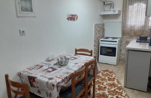 Thessaloniki Apartment | kosta's apartment 2