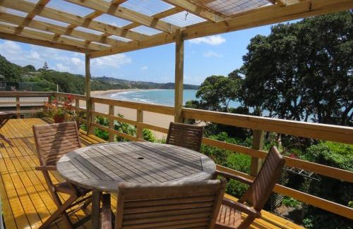 Coopers Beach House | Kotare Kottage