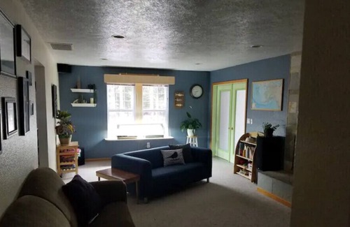 Nikiski House | Kotsina Retreat