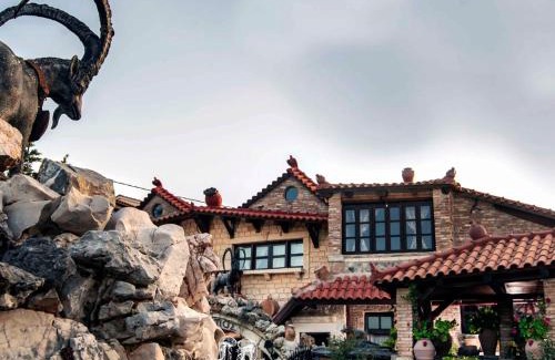 Malevizi Apartment | koumos stone villas