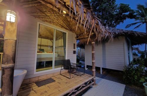 Nong Thale Hotel | Krabi Sea View Orchid Beach room