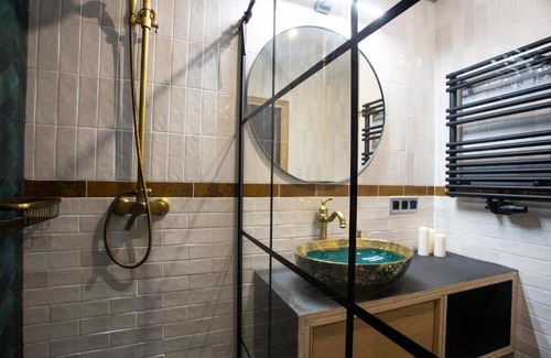 Stare Podgorze Apartment | Krakow Centrum Sunny Apartment Lwowska 10