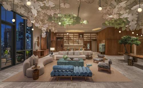 Bangkok Central Business District Hotel | Kromo Bangkok, Curio Collection By Hilton