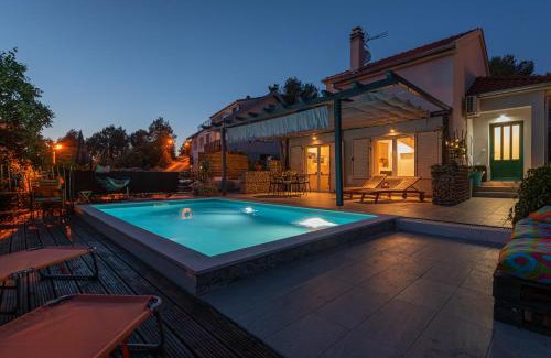 Bilice House | Kuća Mali Raj - Little Paradise