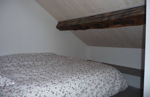 Annecy Old Town Apartment | Kudos for this apartment at the foot of the old castle in Annecy