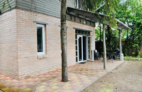 Siofok Aranypart Apartment | Kunfi Apartmanház - jakuzzi, 4 háló