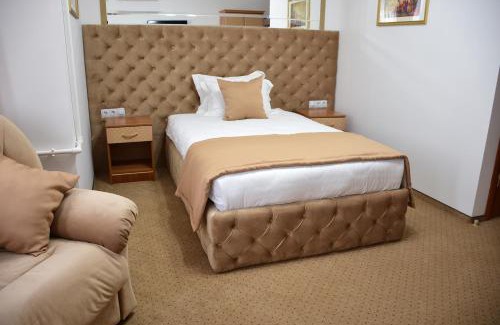 Uralsk Hotel | Kurmet Hotel