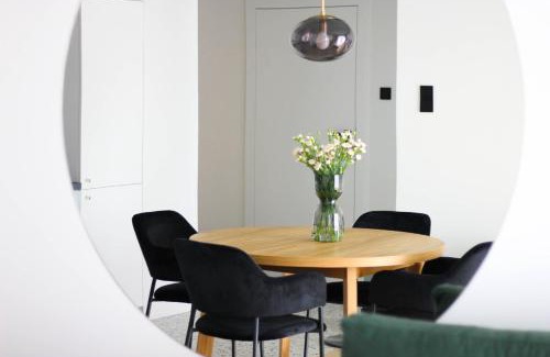 Zaspa Apartment | Kwadrat Hallera