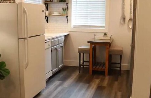 Camden Cabin | Ky Lake/Tn River Lake Cabin Wi-Fi 100mps