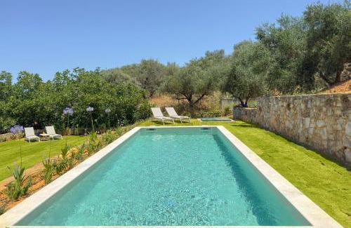 Varipetron House | Kyparisses Villa