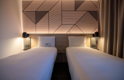 Villenave-d'Ornon Hotel | KYRIAD BORDEAUX SUD - Villenave d'Ornon