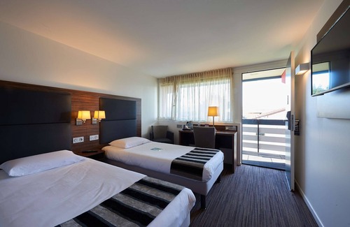 Merignac Hotel | Kyriad Bordeaux - Mérignac Aéroport