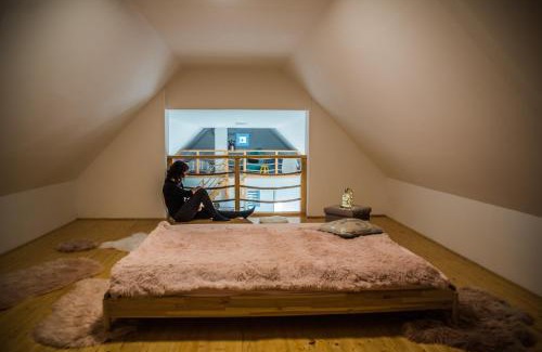 Kiskunhalas House | Léleksimogató Vendégház