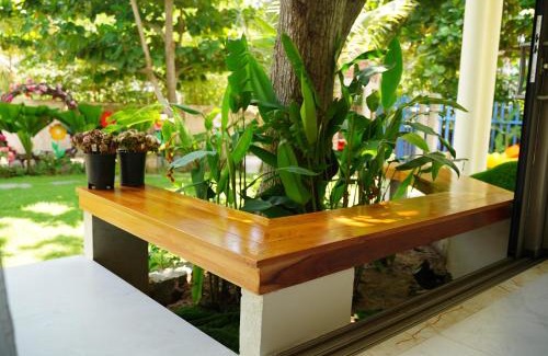 Thang Binh Bed & Breakfast | Lạc Villa