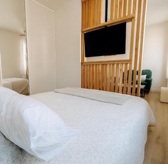 Arnaud Bernard Apartment | L'écrin de Léonce Castelbou