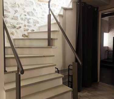 Sisteron Apartment | L'écrin de Sisteron - lac, centre-ville et parking