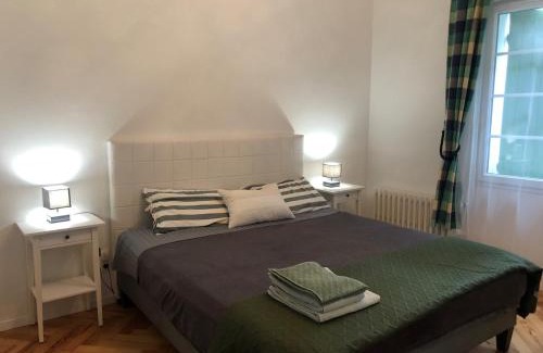 Labouheyre House | L'écrin vert - proche gare, piscine , tennis, wifi