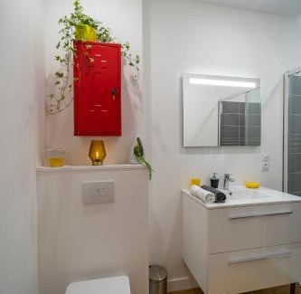 Centre Ville Apartment | L'île de la Brèche