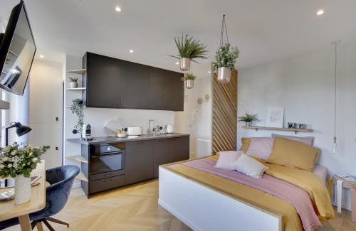 Chantiers Apartment | L’Alcôve Royale