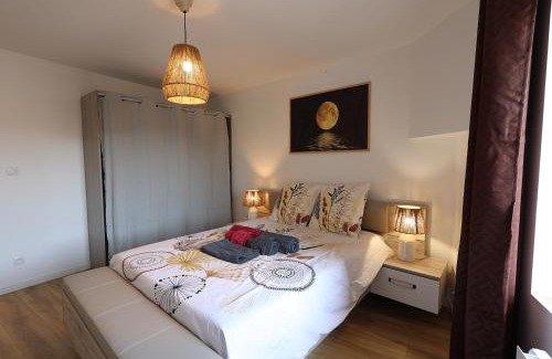 Pont-d'Ain Apartment | L'Ambre - 1 à 4P - Wifi Fibre - Parking Gratuit