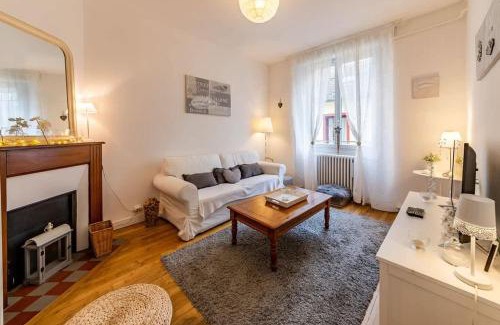 Dinan - Saint-Malo Apartment | L'Aparté, bel appartement lumineux avec 1 chambre