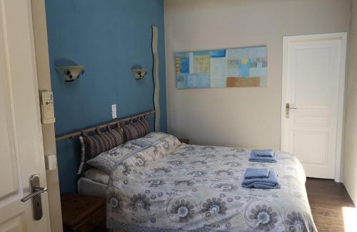 Azille Apartment | L'Apartement