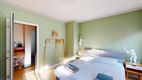 Historic Center Apartment | L'Appart du Quai avec Terrasse