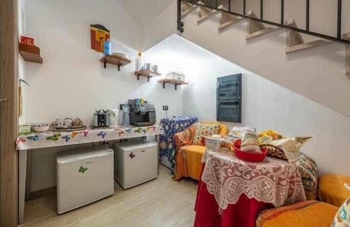 Chia Bed & Breakfast | L'Arcobaleno Di Chia