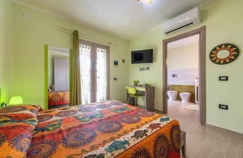 Chia Bed & Breakfast | L'Arcobaleno Di Chia