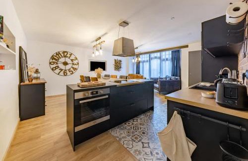 Saint-Servan Apartment | L'Atelier - Plage à 50m et Remparts à 500m