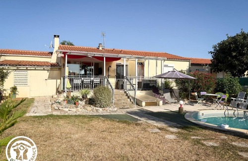 Pradines House | L'Aubépine 20 - PRADINES