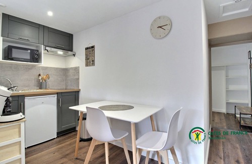 Surzur Apartment | "L'Aube - Private SPA - Quiet location