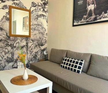 Villemomble Apartment | L audacieux T2 proche gare RER E